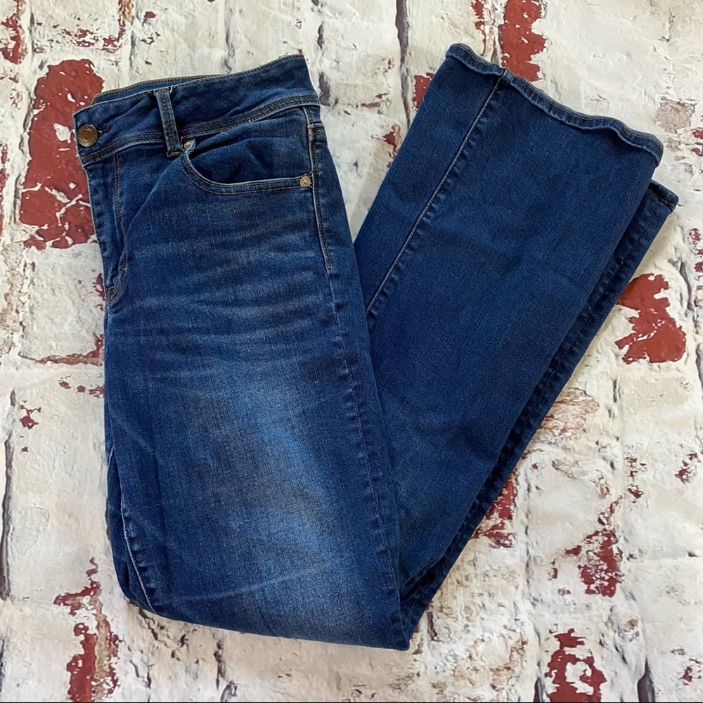AMERICAN EAGLE Super Stretch Kick Boot Jeans (Long)